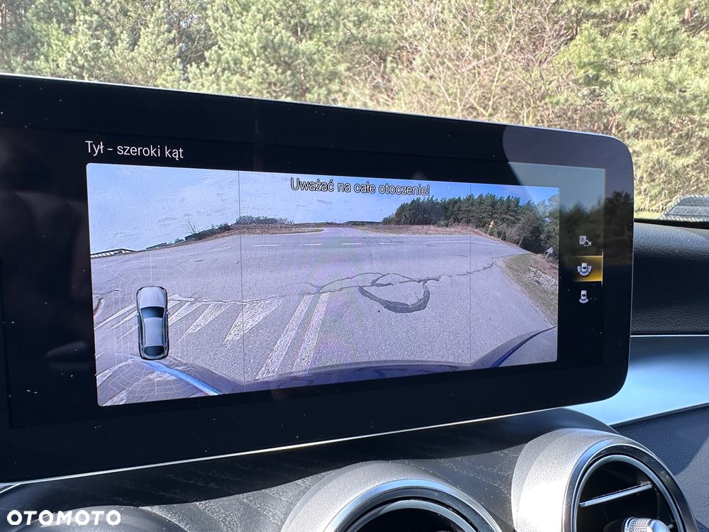 Mercedes-Benz GLC 200 d 4Matic 9G-TRONIC AMG Line Plus - 33