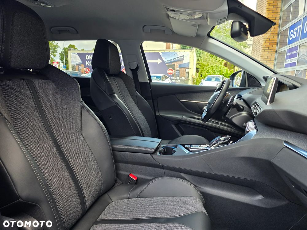 Peugeot 5008 1.5 BlueHDi Allure S&S EAT8 - 30