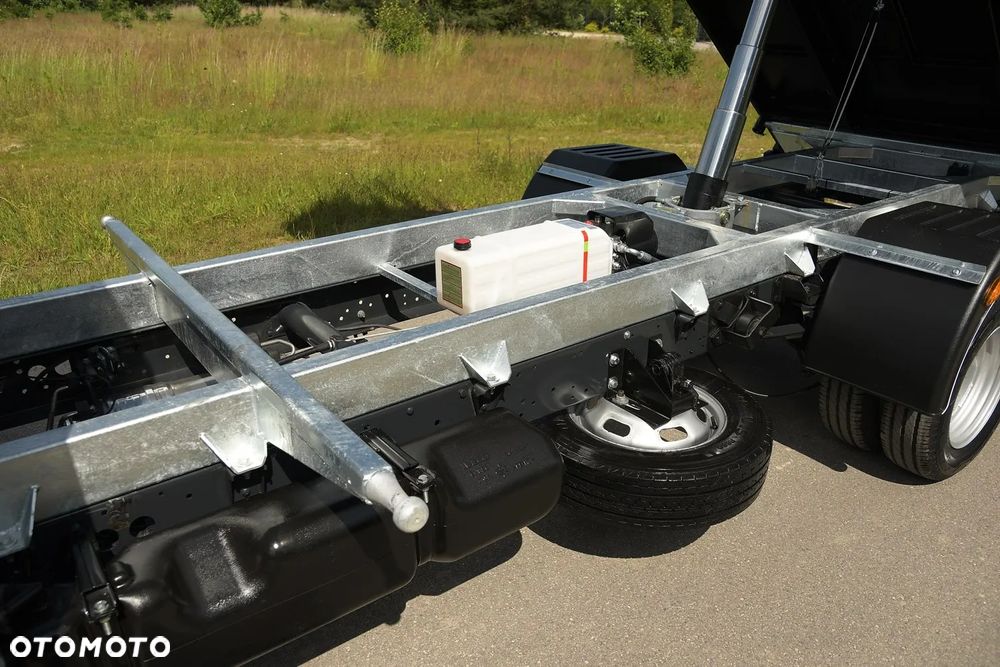 Iveco DAILY 35-180 * HiMATIC  * WYWROTKA 3-stronna * NAVI * KAMERA COFANIA * JAK NOWY! - 34