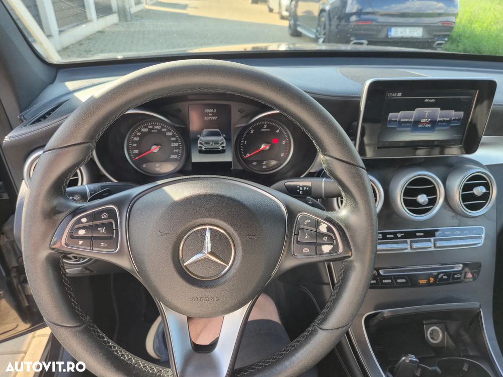 Mercedes-Benz GLC 220 d 4MATIC 9G-TRONIC - 8