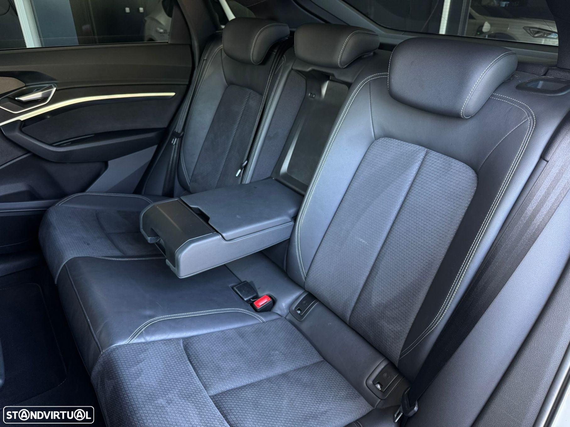 Audi e-tron Sportback 55 quattro S line - 23
