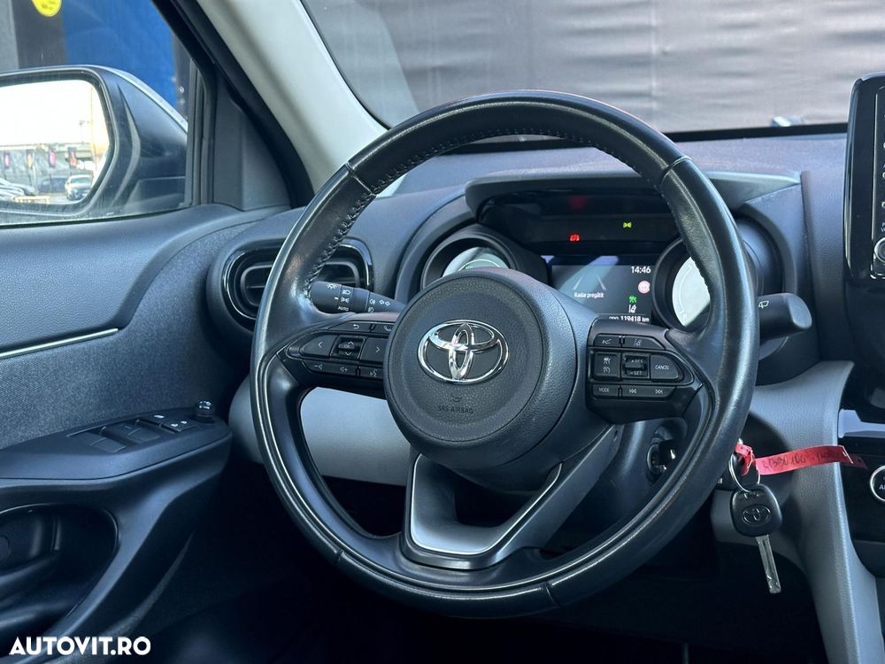 Toyota Yaris Cross - 8