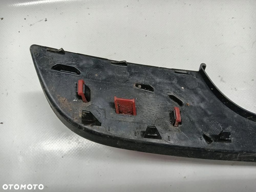 LISTWA ZDERZAKA TYŁ AUDI A1 8X0807833 - 4