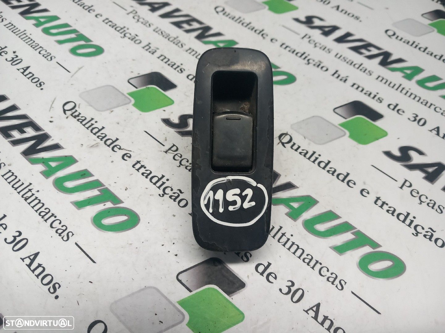 Botão / Botões / Comutador Vidro Dto Nissan Qashqai / Qashqai +2 I (J1 - 1