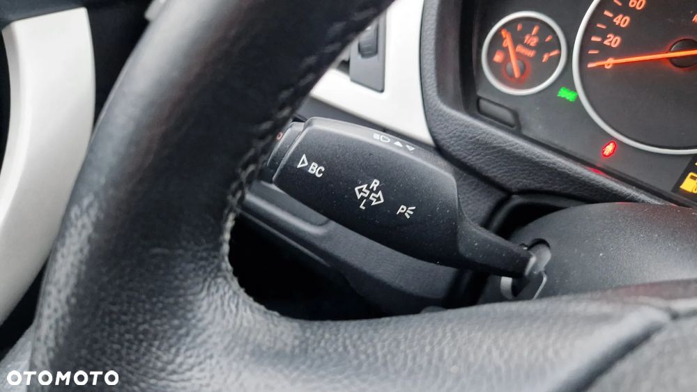 BMW Seria 3 316d Modern Line - 23