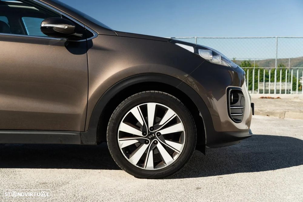 Kia Sportage 1.6 CRDi ISG SX - 28