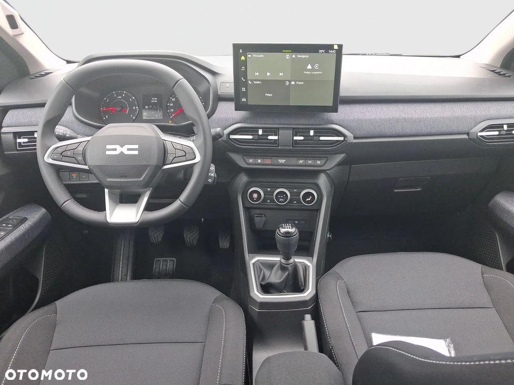 Dacia Sandero - 10