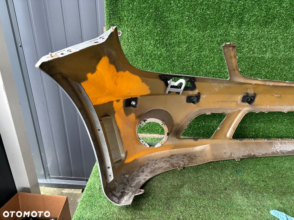 Mercedes C Klasa 204 6,3 AMG zderzak przedni - 5