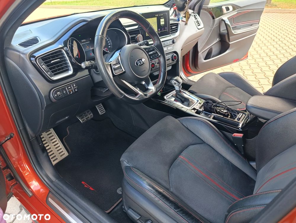 Kia ProCeed 1.6 T-GDI GT DCT - 21