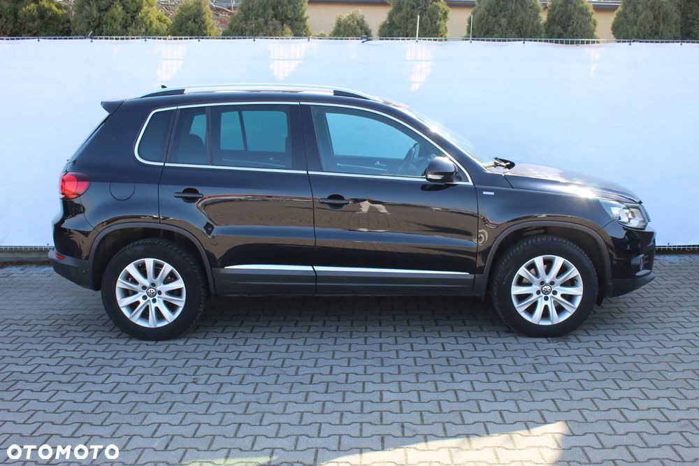 Volkswagen Tiguan 2.0 TDI DPF 4Motion BlueMotion Technology DSG Sport & Style - 6