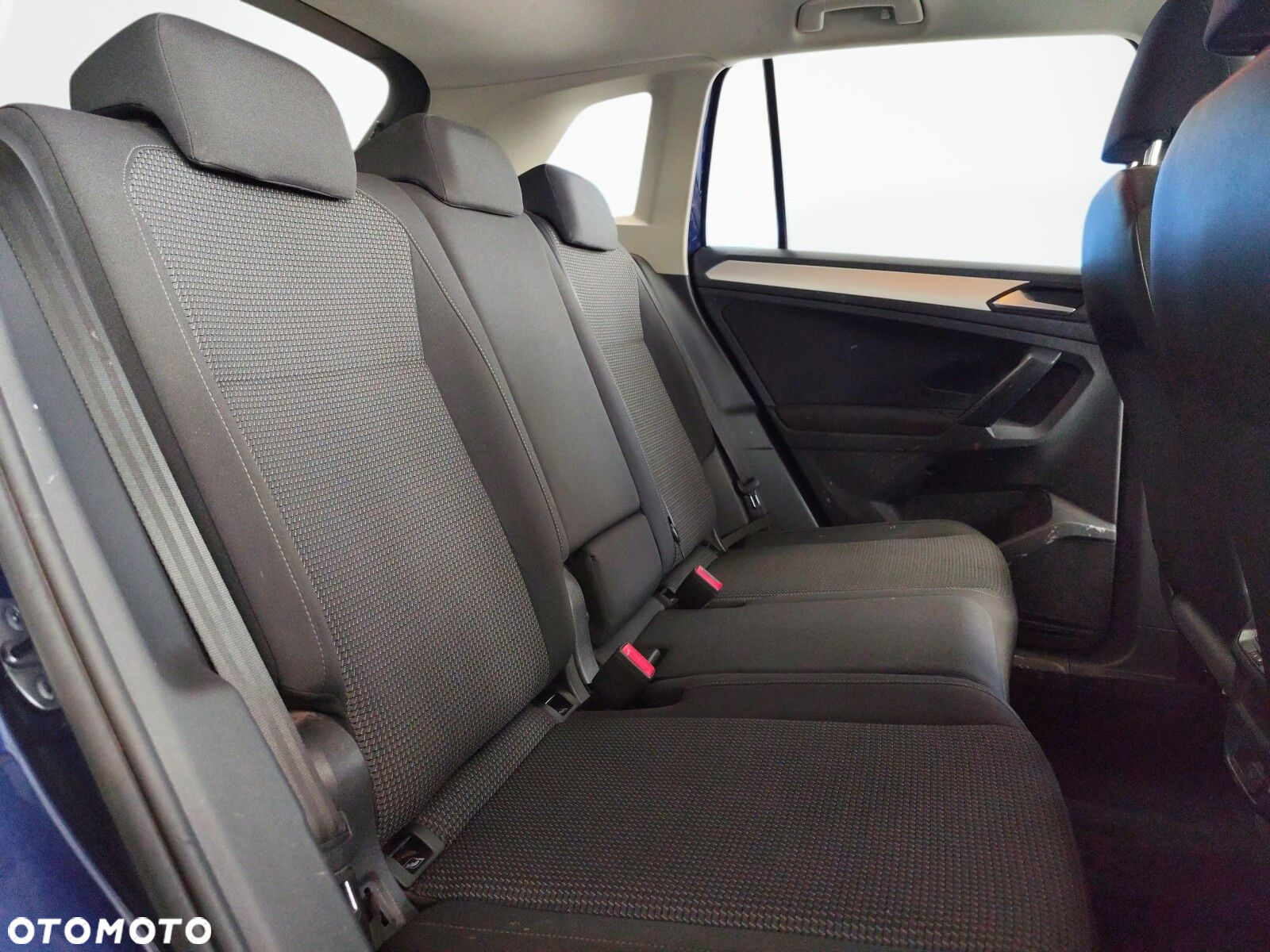 Volkswagen Tiguan - 16