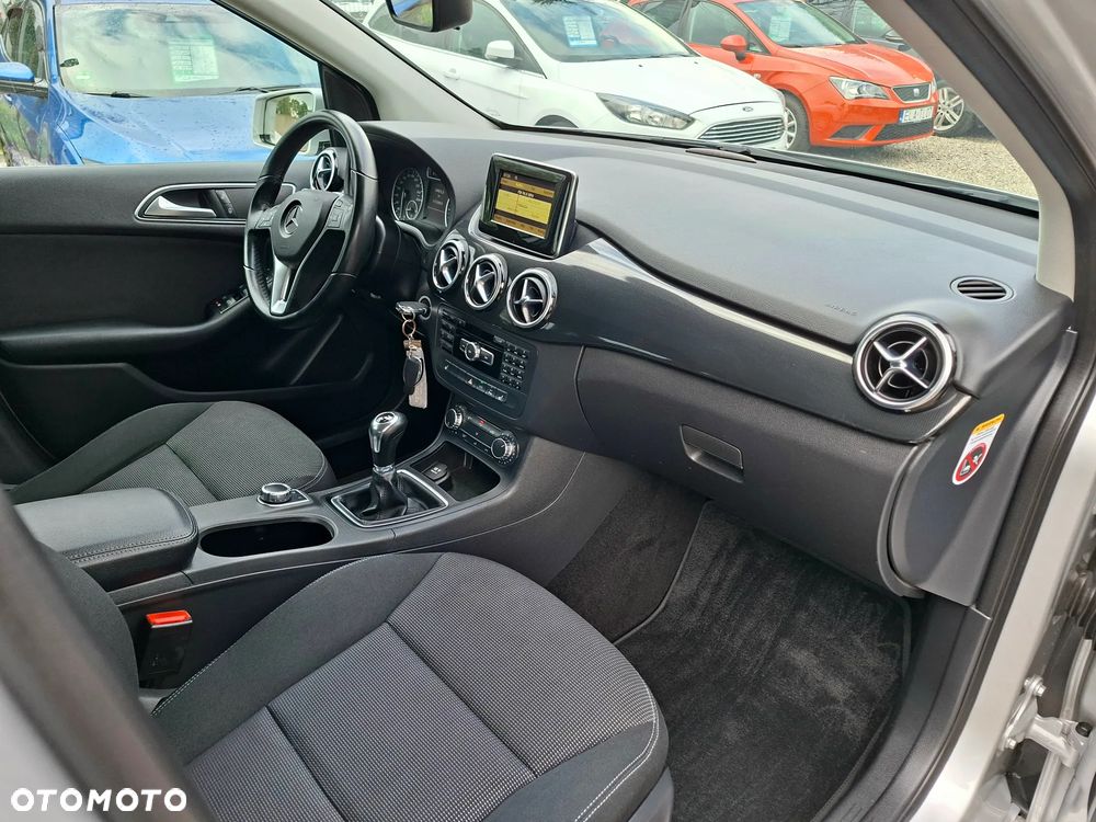 Mercedes-Benz Klasa B 180 CDI BlueEFFICIENCY Edition 1 - 29