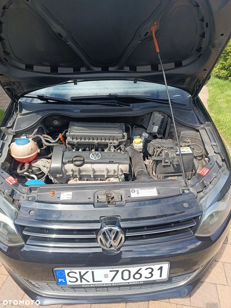 Volkswagen Polo 1.4 16V Comfortline - 14