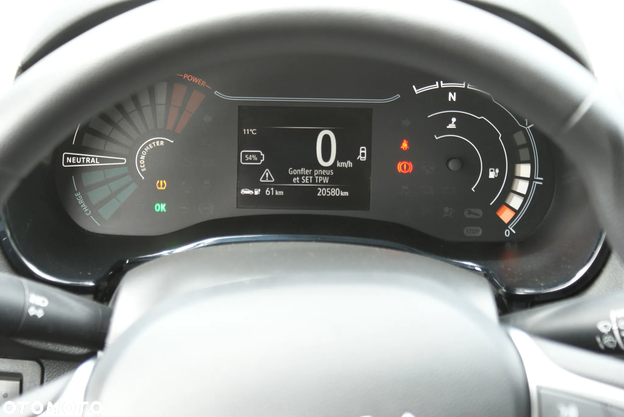 Dacia Spring - 8