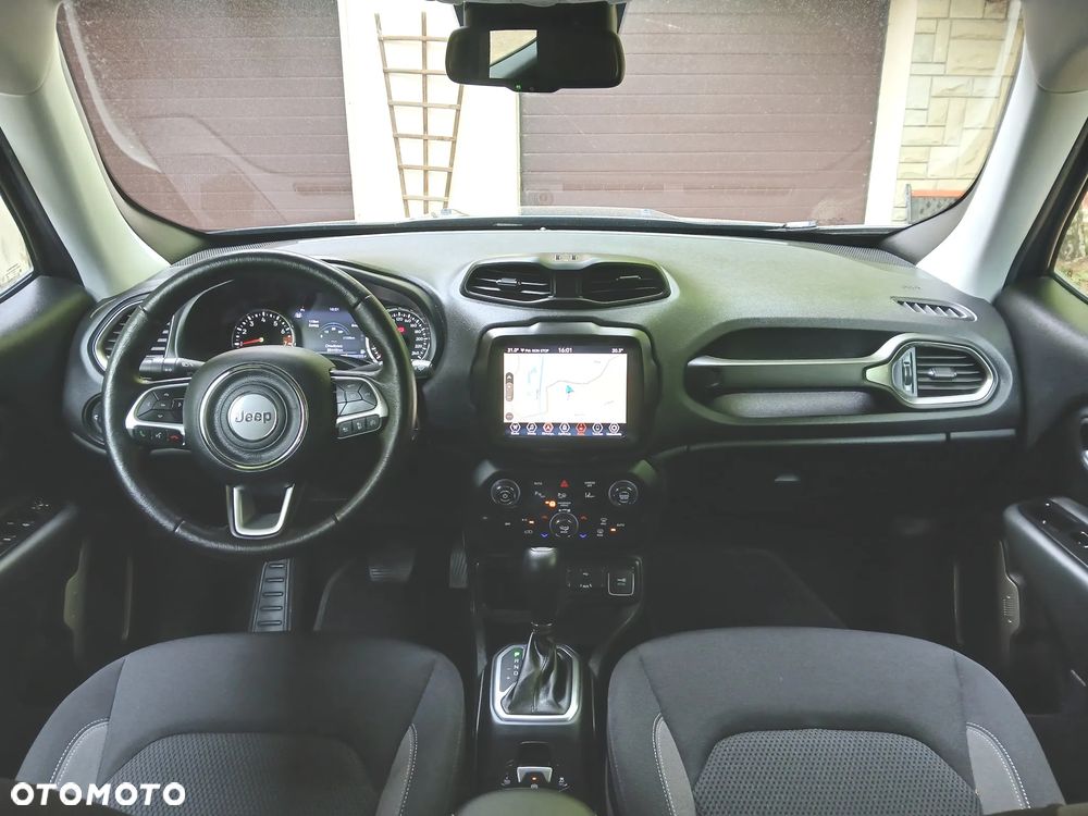 Jeep Renegade 1.5 T4 mHEV Upland FWD S&S DCT - 7