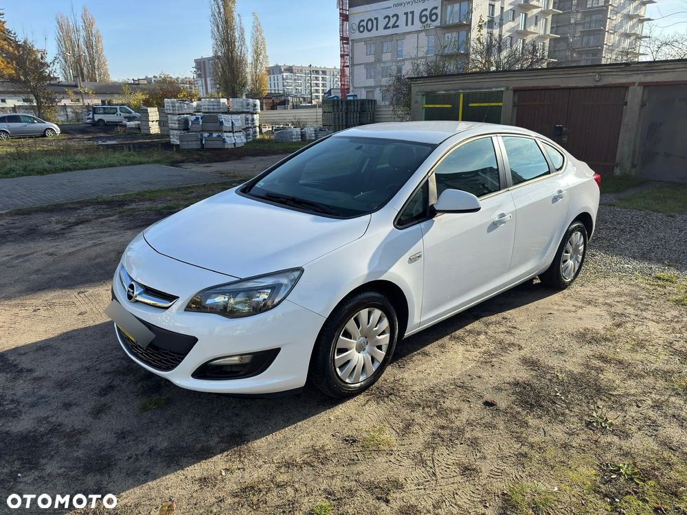 Opel Astra - 1