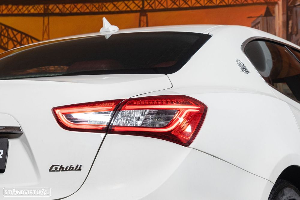 Maserati Ghibli 3.0 V6 - 8