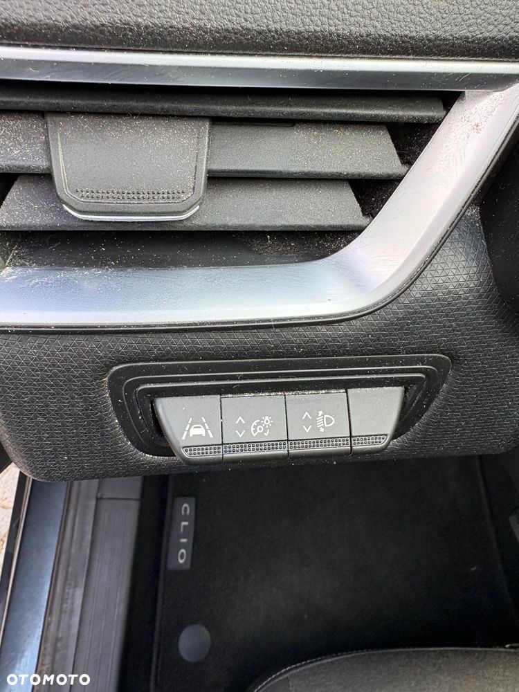 Renault Clio BLUE dCi 85 BUSINESS EDITION - 24