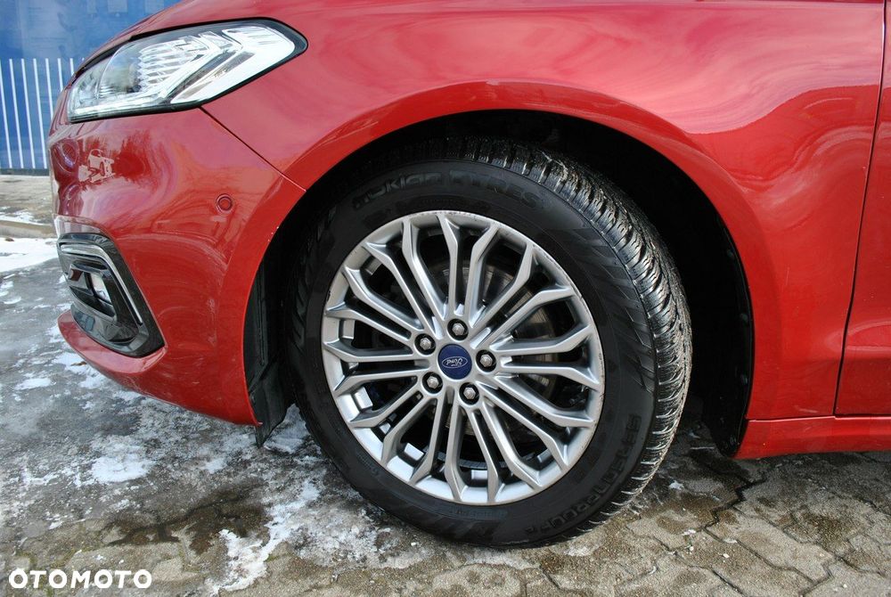 Ford Mondeo 2.0 EcoBlue Titanium - 26