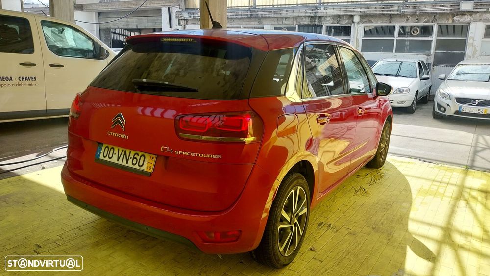 Citroën C4 Spacetourer 1.2 PureTech Feel - 24
