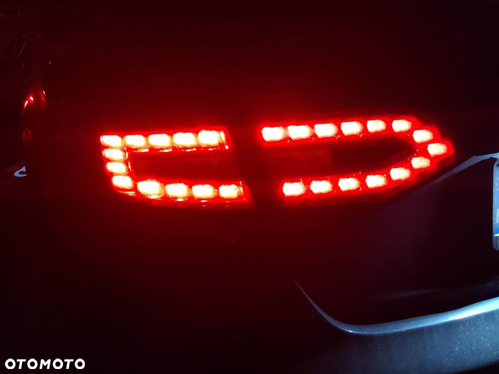 Audi A4 Limousine 3.2 FSI Quattro Tiptronic - 15