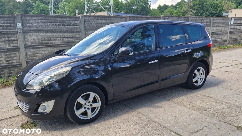Renault Scenic 1.4 16V TCE Privilege - 10