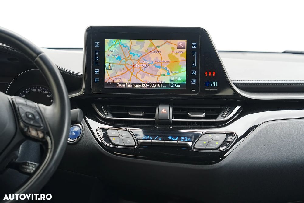 Toyota C-HR Style - 8
