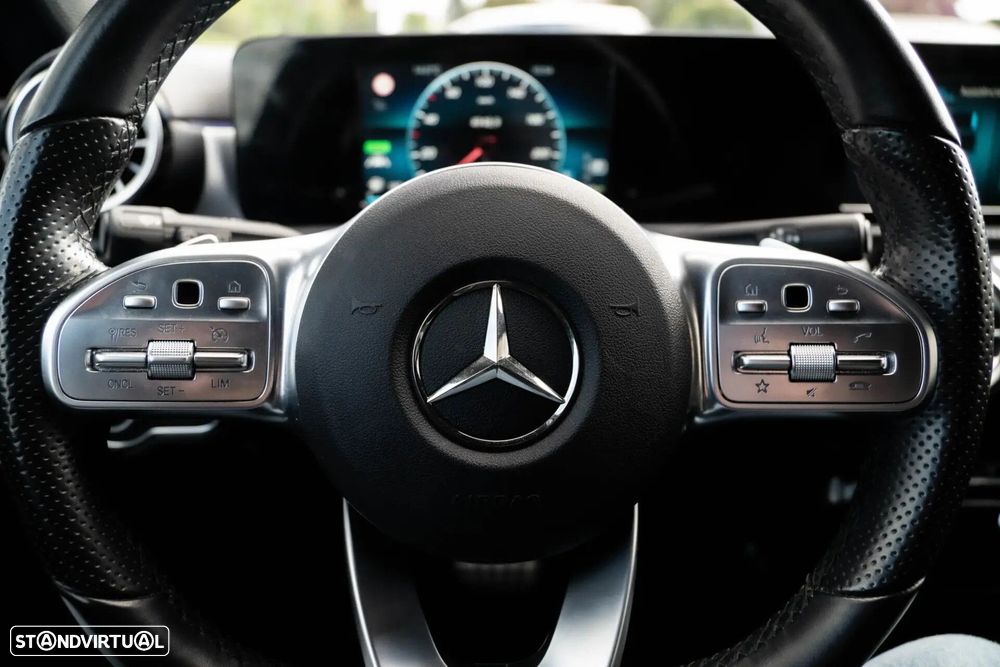 Mercedes-Benz A 250 e 8G-DCT Edition AMG Line - 19