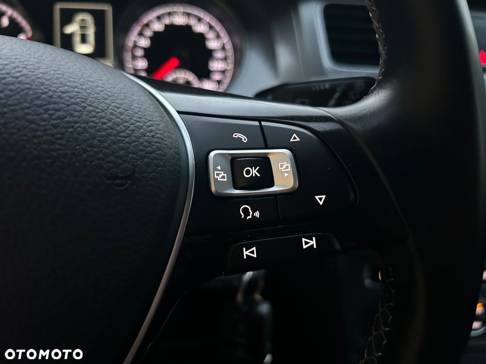 Volkswagen Golf 1.2 TSI BlueMotion Technology Lounge - 16