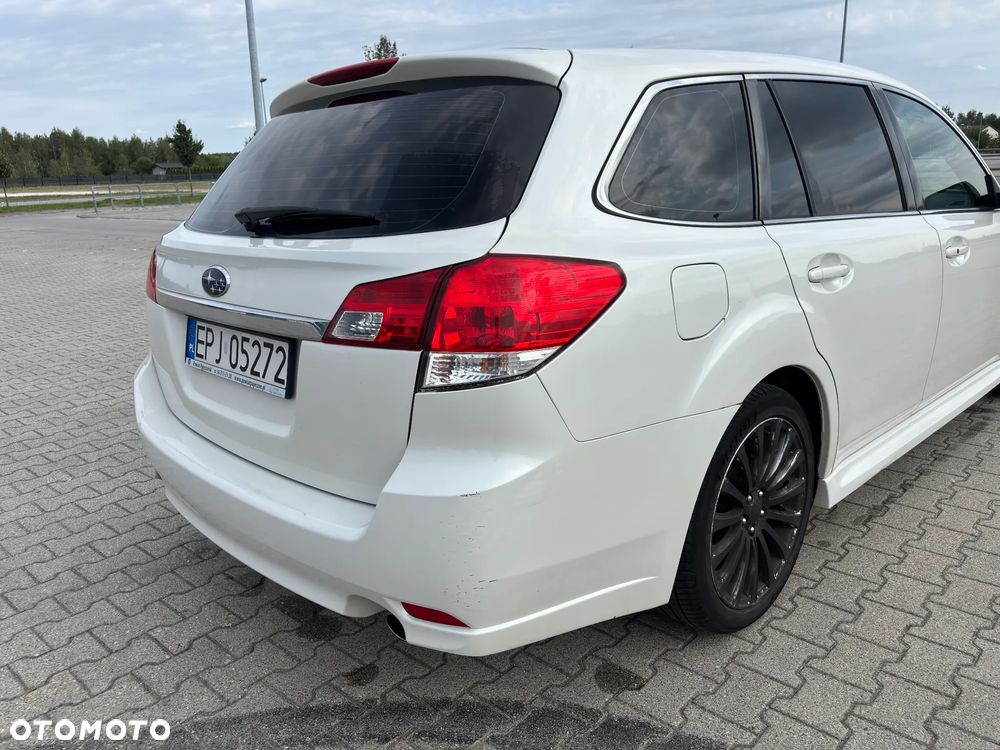 Subaru Legacy 2.5i GT - 7
