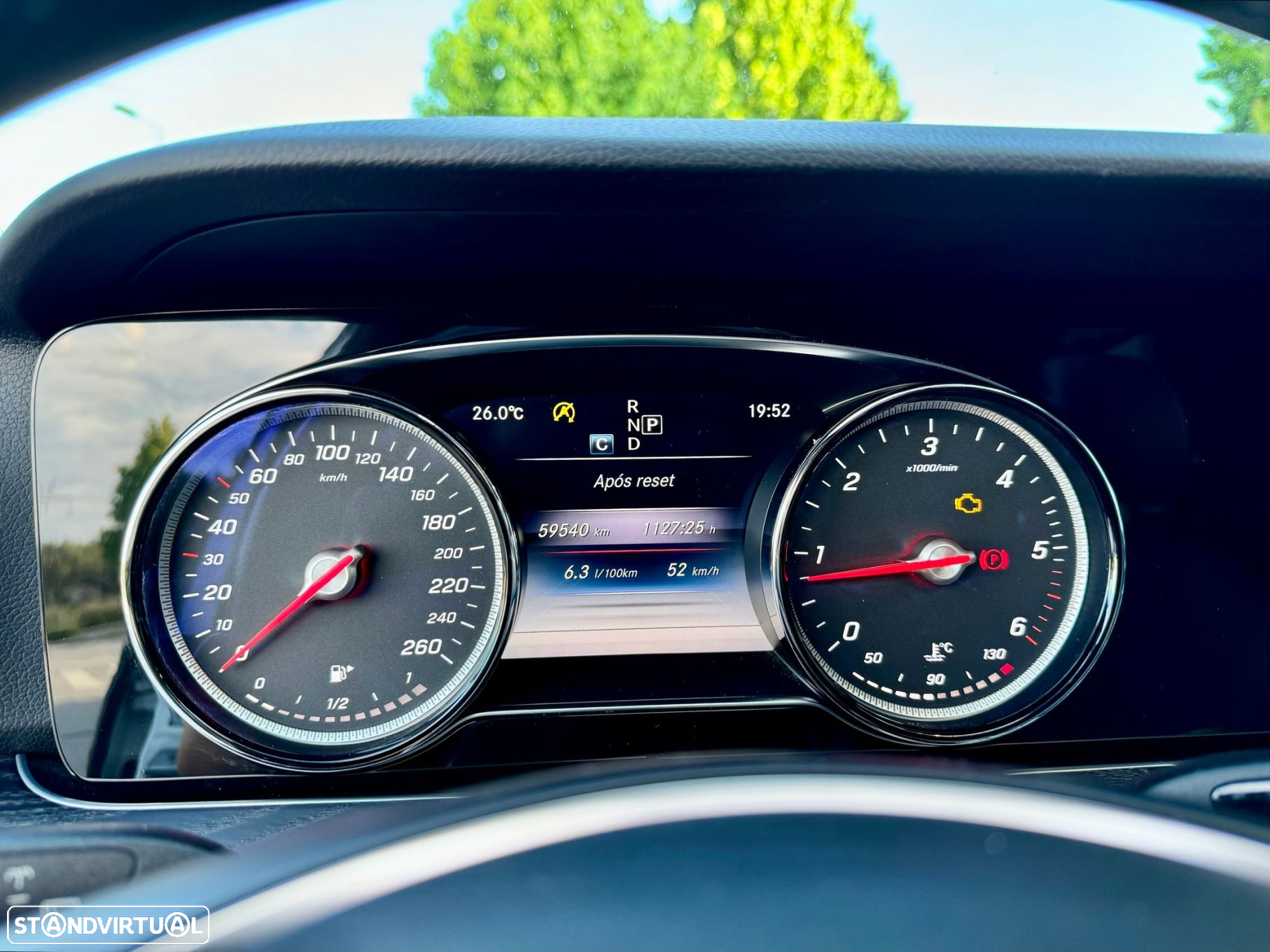 Mercedes-Benz E 220 d Avantgarde+ - 26