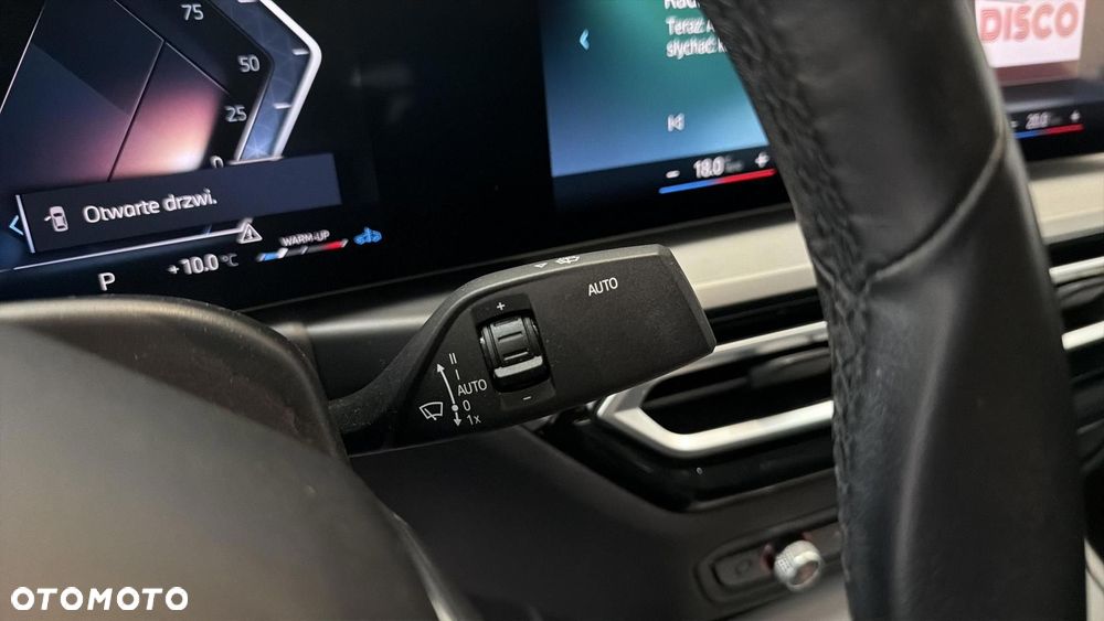 BMW Seria 3 318d mHEV - 24