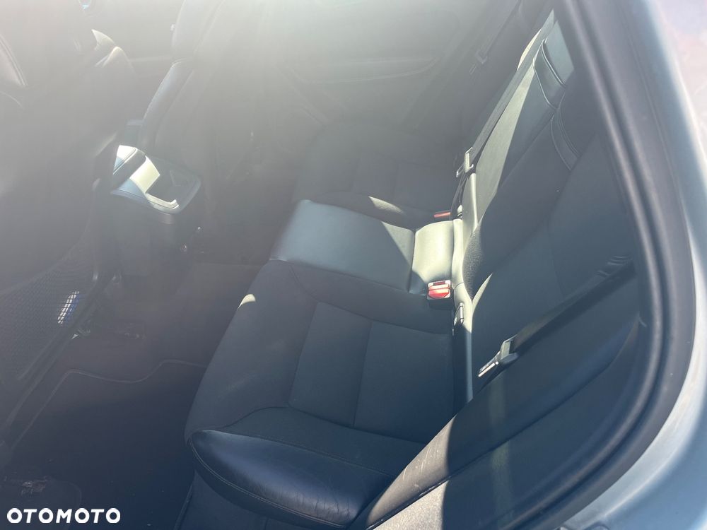 Volvo XC 60 D4 Momentum Pro - 6