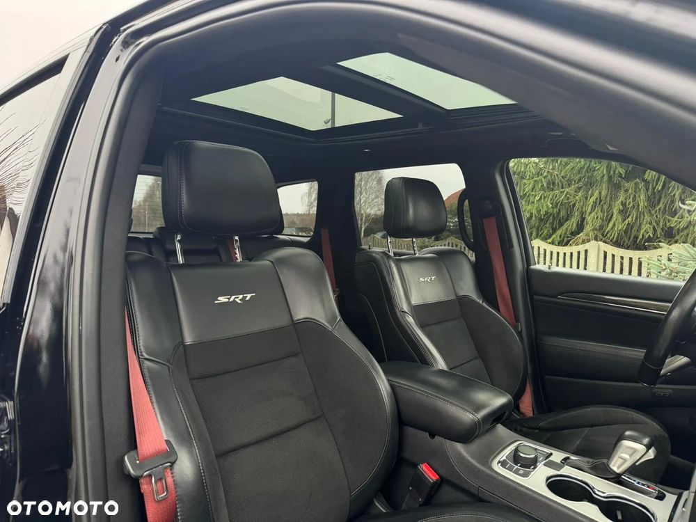 Jeep Grand Cherokee ver-6-4-v8-srt8 - 21