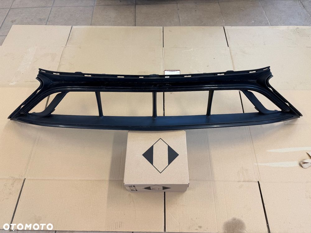 MERCEDES AMG GT 4DOOR W290 LIFT KRATKA ZDERZAKA PRZÓD A2908856902 - 1