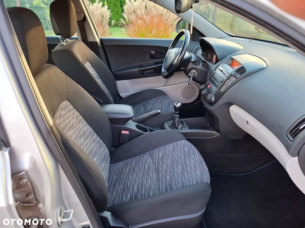 Kia Ceed 1.6 CVVT LX - 39