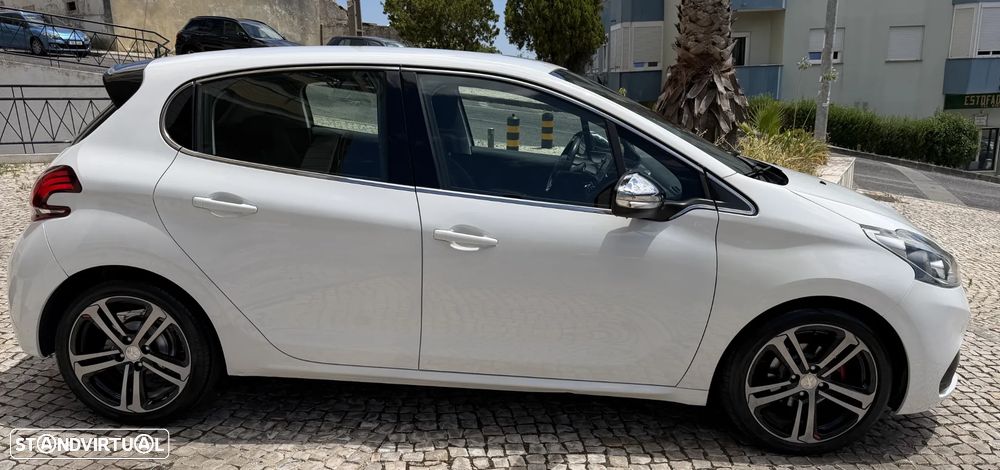 Peugeot 208 1.6 BlueHDi Allure - 9