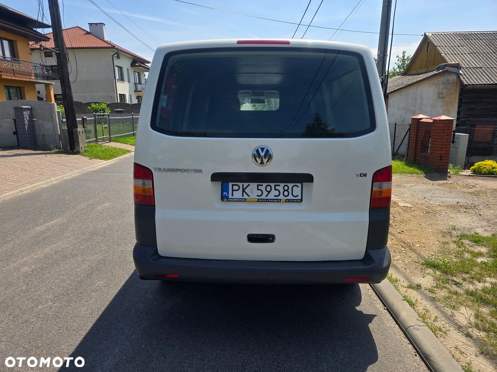 Volkswagen Transporter - 5