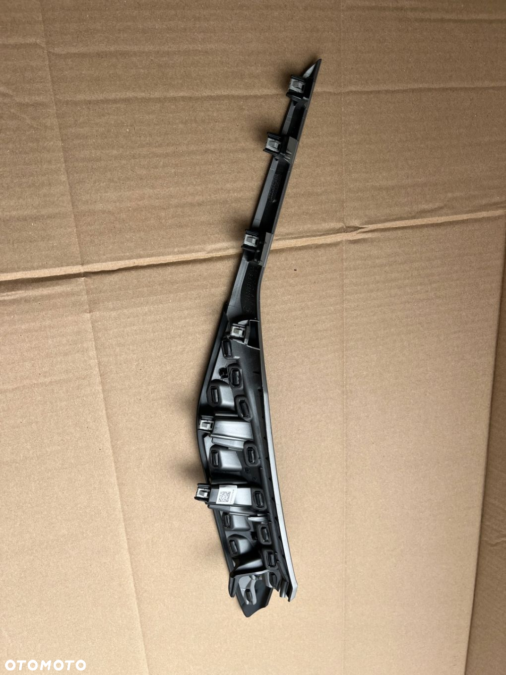 DEKOR LISTWA OSŁONA TUNELU ŚRODKOWEGO BMW 3 G20/21, 22r, 6806831 - 2