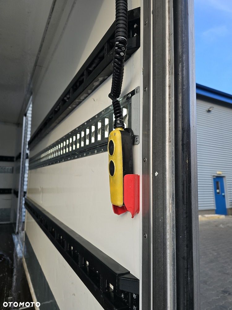 Peugeot BOXER 140 KM kontener winda udt - 26