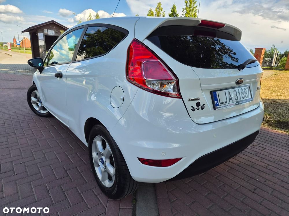 Ford Fiesta - 8