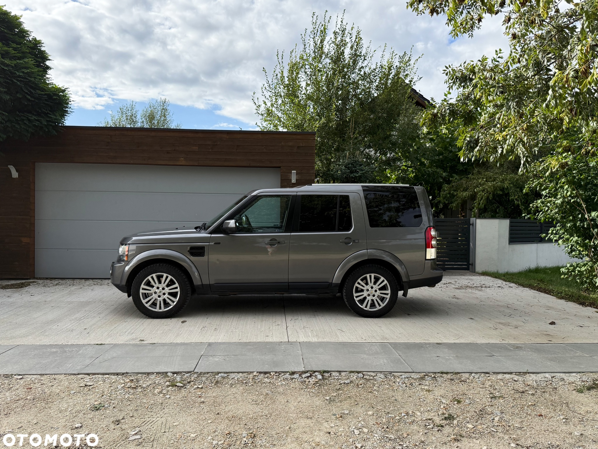 Land Rover Discovery IV 3.0D V6 HSE - 2
