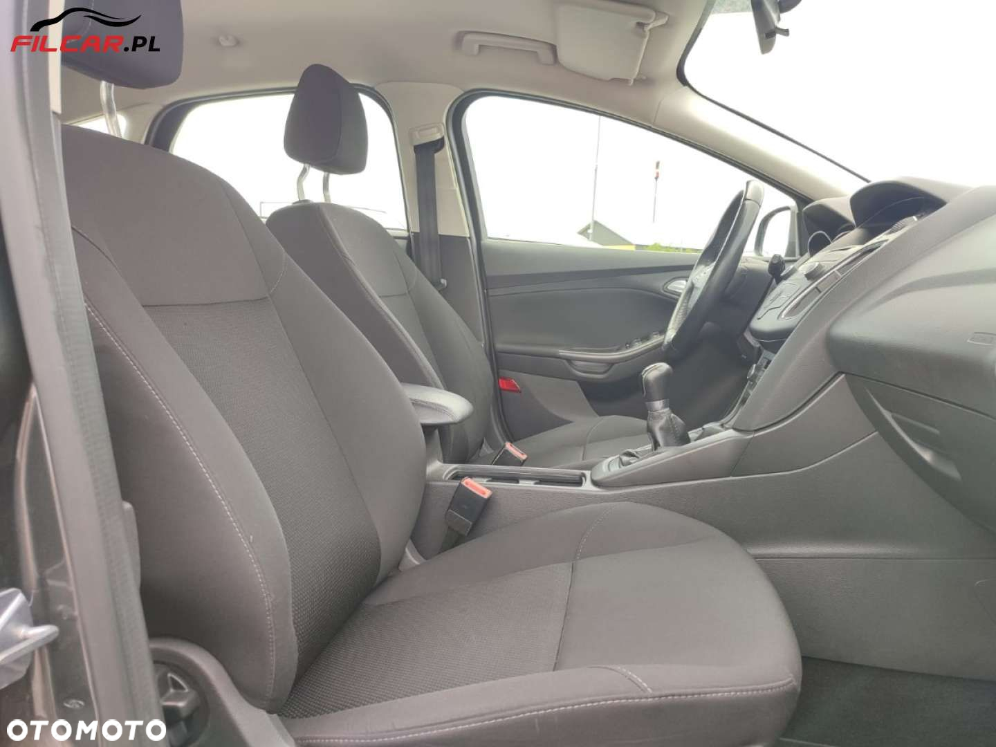 Ford Focus - 12