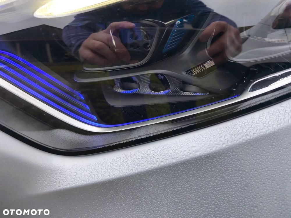 Mercedes-Benz GLC 300 4Matic 9G-TRONIC AMG Line Advanced - 16