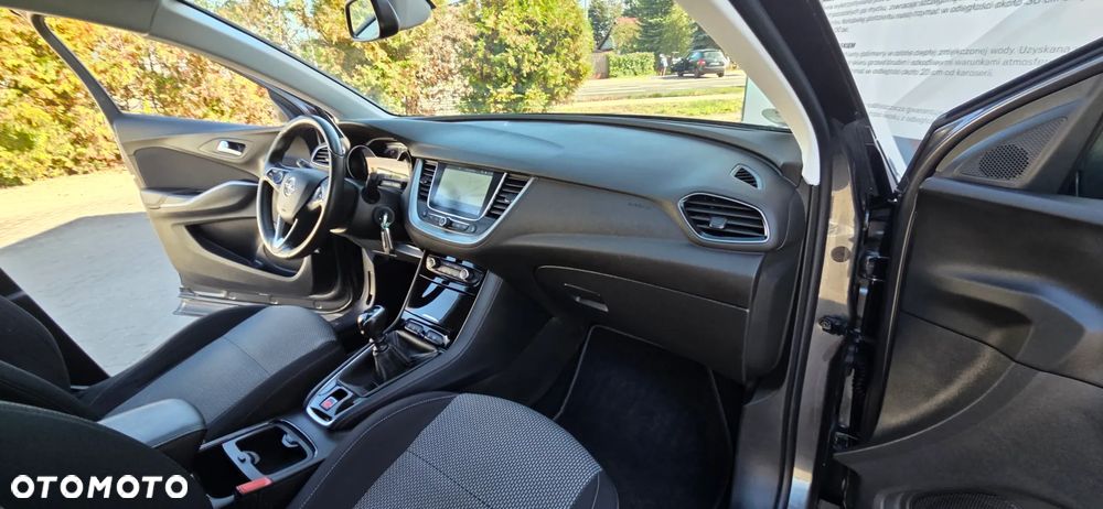 Opel Grandland X 1.2 Start/Stop Elegance - 37
