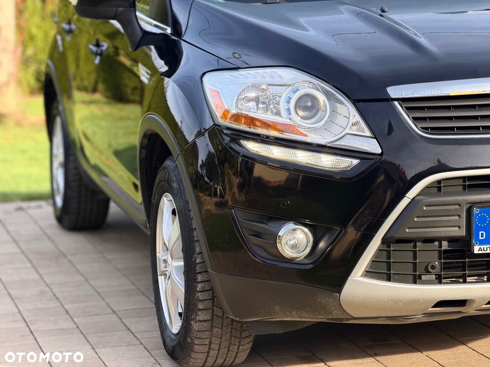 Ford Kuga 2.0 TDCi 4x4 Titanium - 22