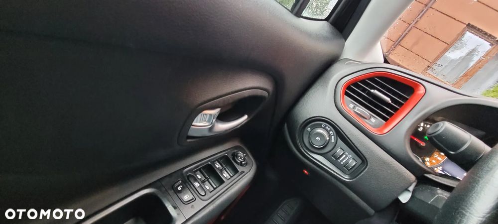 Jeep Renegade - 6