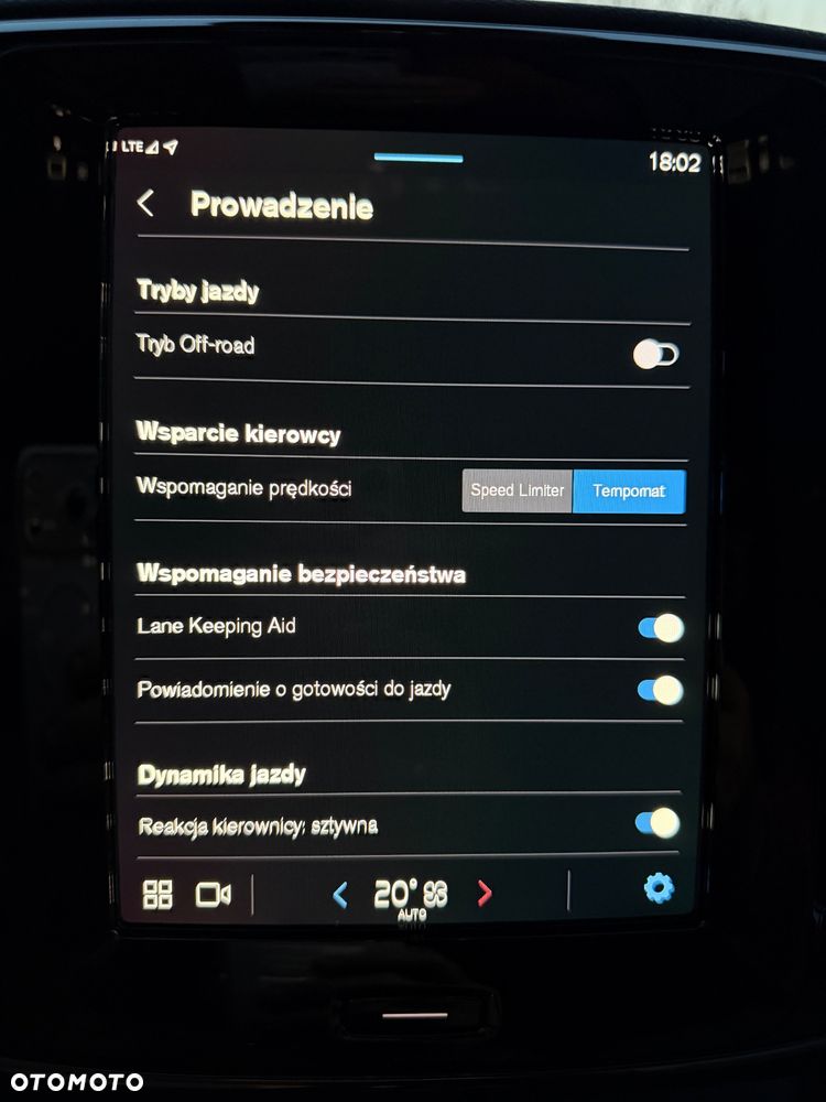 Volvo XC 40 B3 Plus Bright - 37