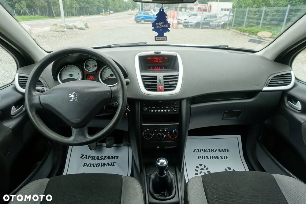 Peugeot 207 1.4 HDi Trendy - 8