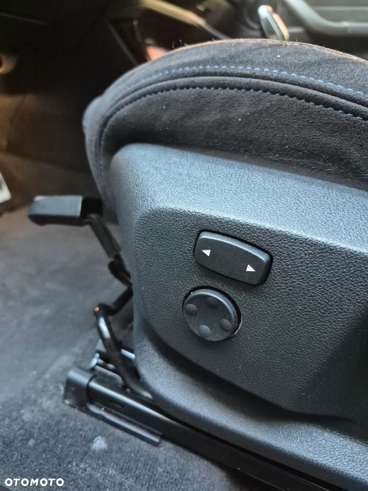 BMW X2 sDrive16d M Sport X - 28